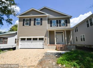 624 E Marshall Ave, Deale, MD 20751