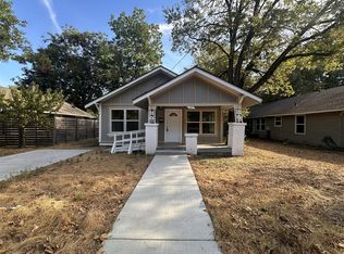 327 Egan St, Denton, TX 76201