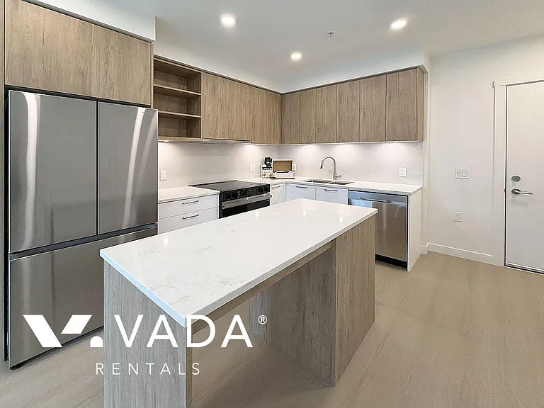 82 1st St #209 — Photo 6