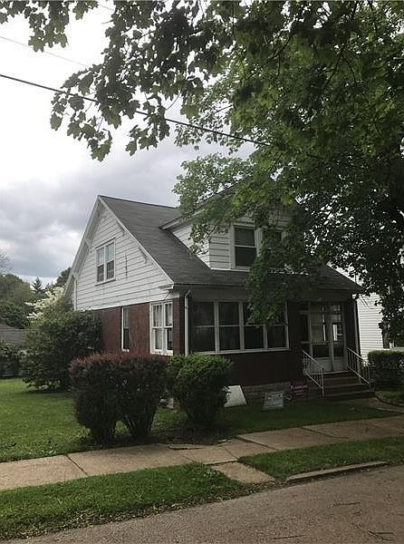 2nd image of 630 State St