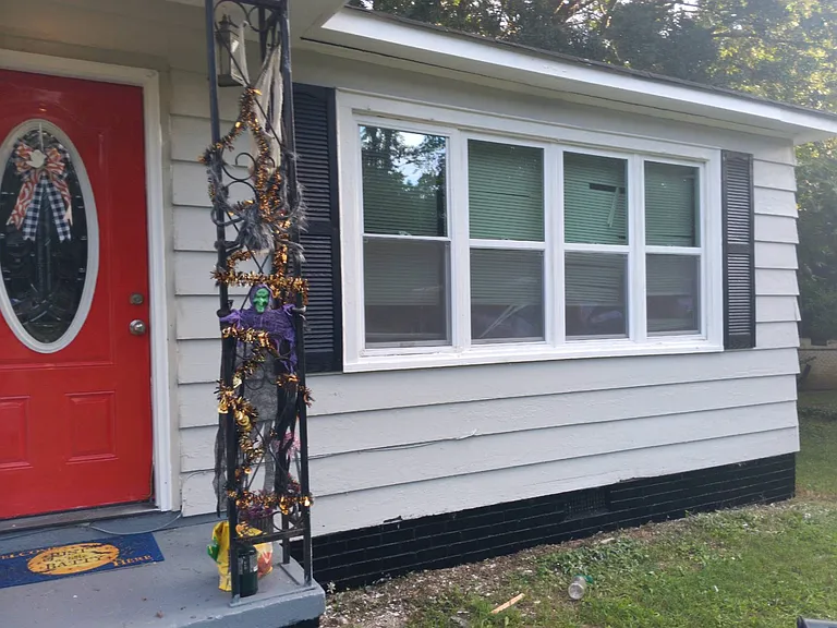 410 Blacksnake Rd — Photo 3