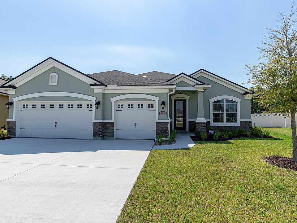 1st image of 652 Charter Oaks Blvd