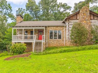 2505 W Hillview Dr, Dalton, GA 30721