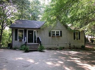 3611 Lodgehaven Dr, Gainesville, GA 30506