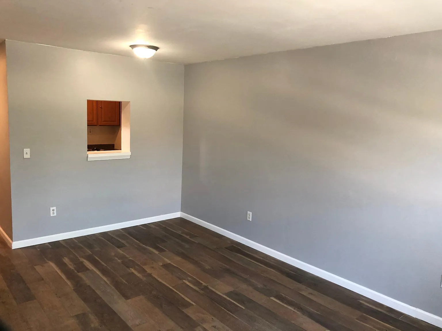 3 bed, 1200 sqft, $3,600 — Photo 4