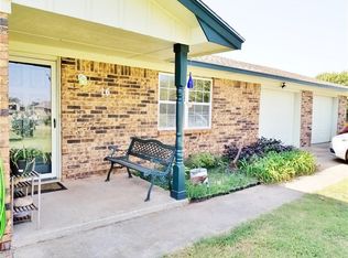 16 Peach St, Ninnekah, OK 73067