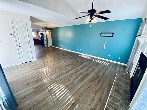 Living room 3_01092023