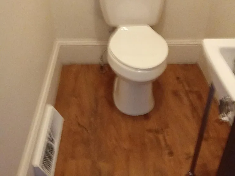 1/2 bath