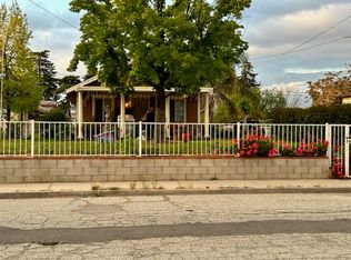 534 E 5th St, Beaumont, CA 92223
