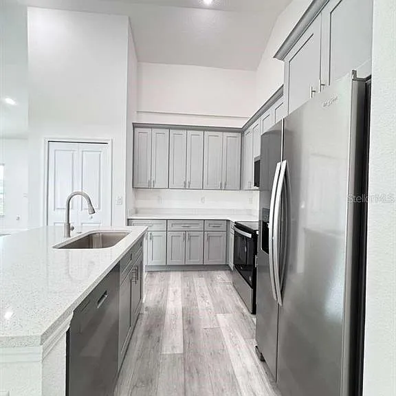 13376 SW 49th Ave — Photo 15