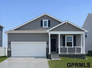 8512 184th Ter, Omaha, NE 68136