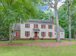 1810 Oakengate Ln, Midlothian, VA 23113