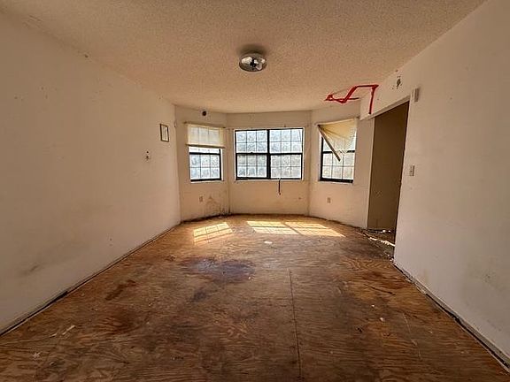 5th image of 1194 Ed Jones Rd