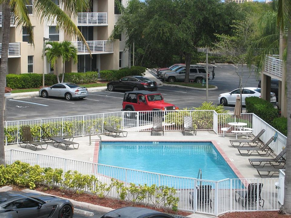 Screen Shot 2017-08-20 at 10.42.21 AM