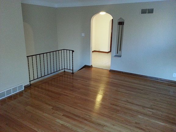 Large living room with huge closet