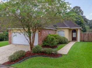 8054 Essen Cove Dr, Baton Rouge, LA 70809