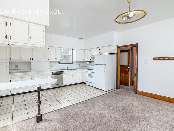 4th image of 333 W McMillan St