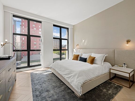 4th image of 11 N Moore St APT 6B