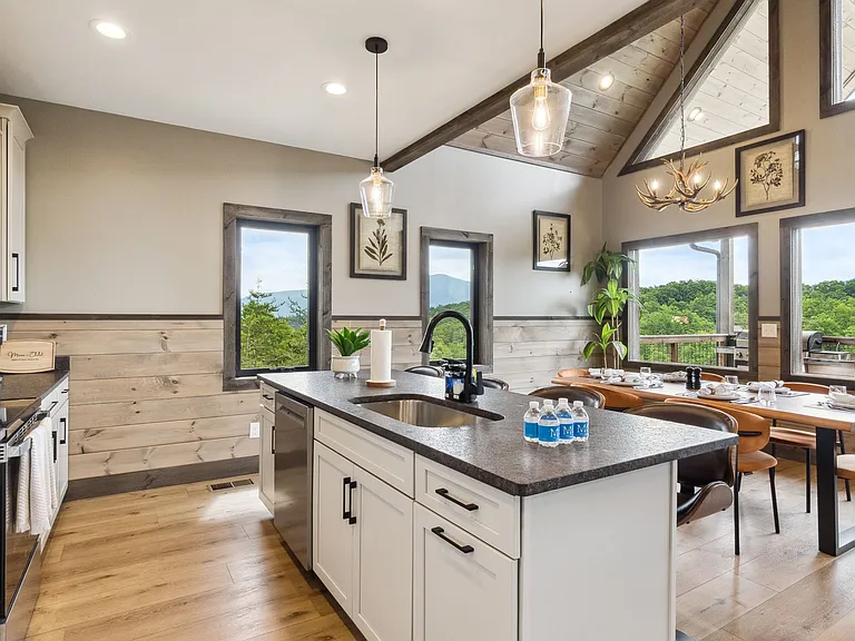 4302 Covered Wagon Rd — Photo 9