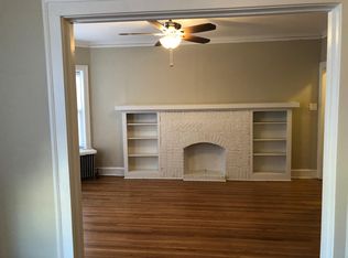2052 W Fargo Ave APT 3B, Chicago, IL 60645
