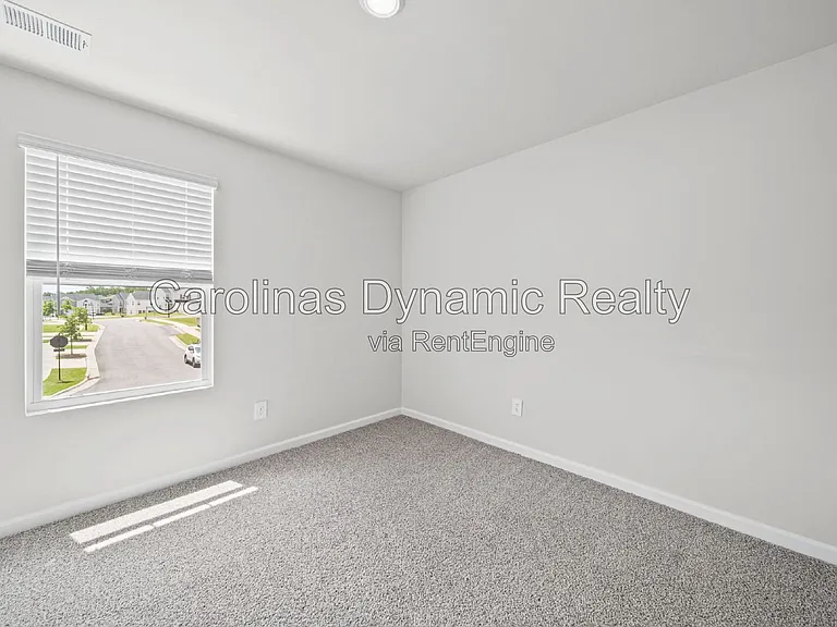 4080 County Down Ave — Photo 24