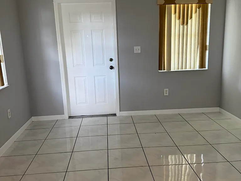 661 S Biscayne River Dr — Photo 9