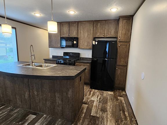 2nd image of 4359 Dogwood Blvd #956
