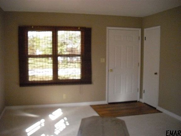 5th image of 2801 E Eucalyptus Ave