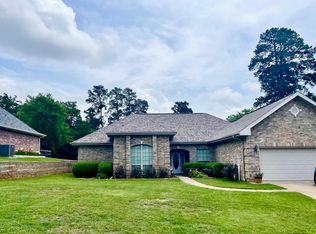 102 Dogwood Cir, Daingerfield, TX 75638