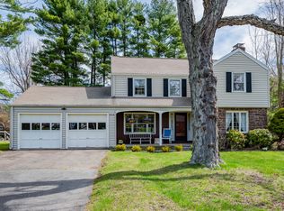 1404 Trout Brook Dr, West Hartford, CT 06117