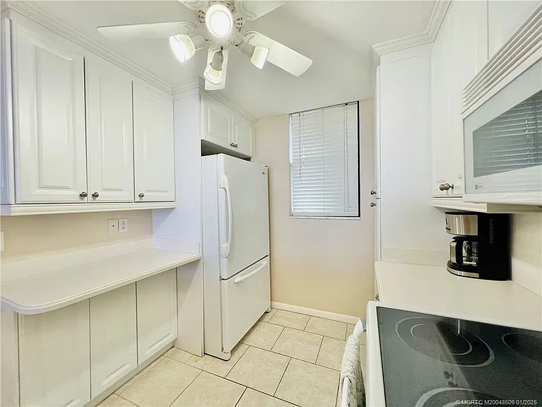 9940 S Ocean Dr #703 — Photo 7