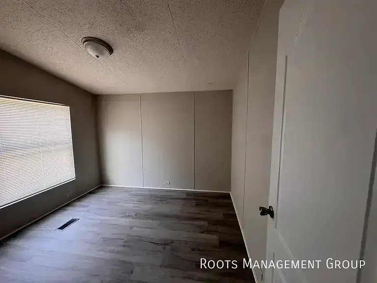 3090 Josibpet Ln #3090JL — Photo 7