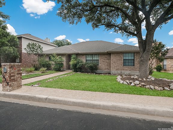 2nd image of 16718 SUMMER CREEK DR