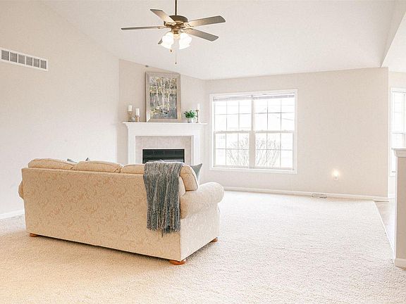 4th image of 1412 Eagle Run Dr