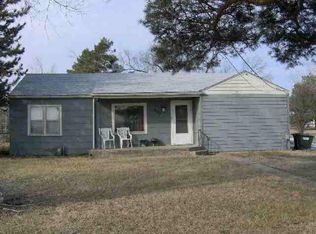 1139 N Andover Rd, Andover, KS 67002