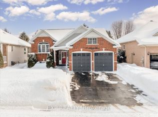 13 Masters Ln, Wasaga Beach, ON L9Z1S9