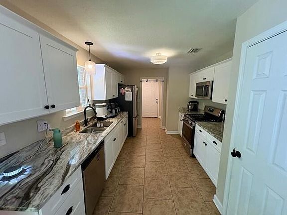 5th image of 310 Wildwood Ave