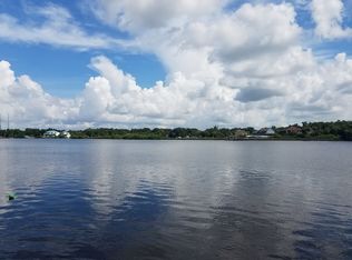 8504 Magnolia St, Gibsonton, FL 33534
