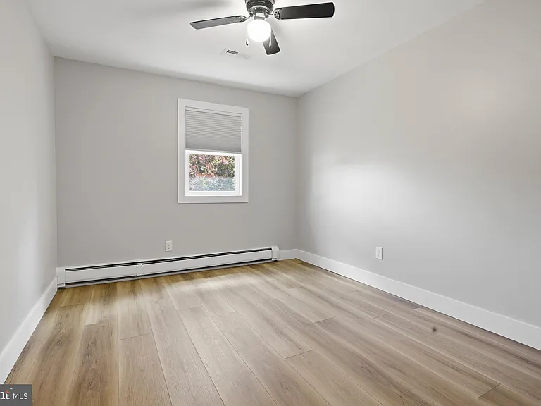 63 Aston Ct — Photo 14
