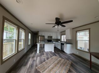 1307 Heather Hls, Huntsville, TX 77340