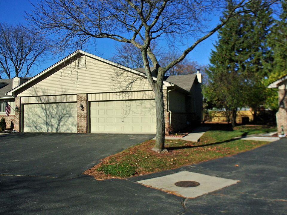 1st image of 33296 Mill Race Cir #4