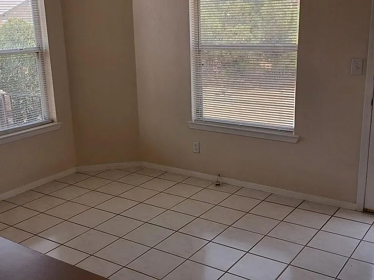 5760 W Valley Cir — Photo 16