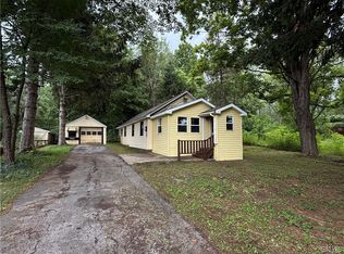 6892 Stanwix Ave, Rome, NY 13440
