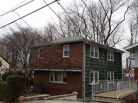 3rd image of 55 Saint Pauls Pl