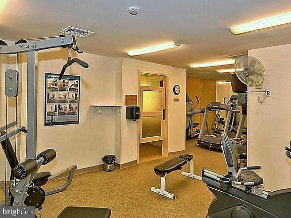 5th image of 3705 S George Mason Dr APT 805S