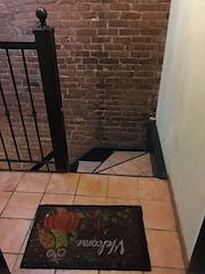 Rented by Vespa Properties Group | media 22