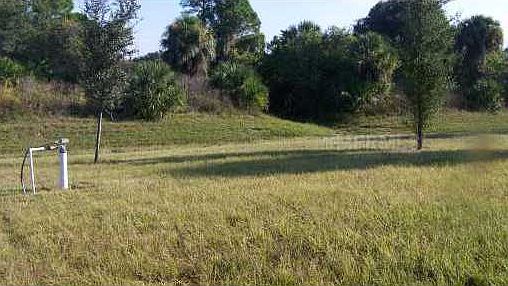 2nd image of 2428 Pickard Ln
