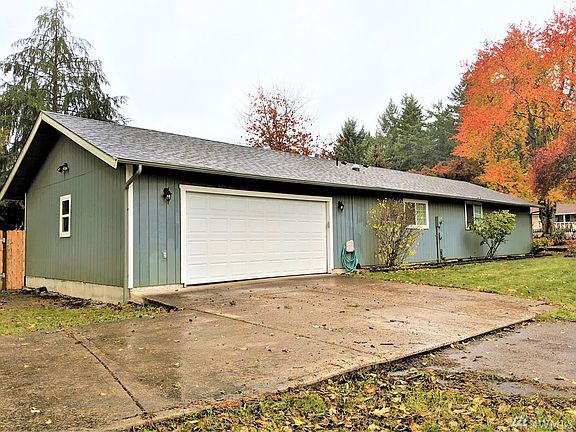 2nd image of 3307 Eagle Dr NE