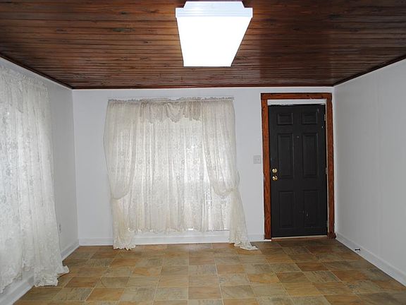 2nd image of 308 E Lovett St