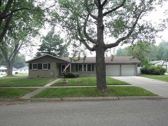 2nd image of 1109 Macarthur Dr
